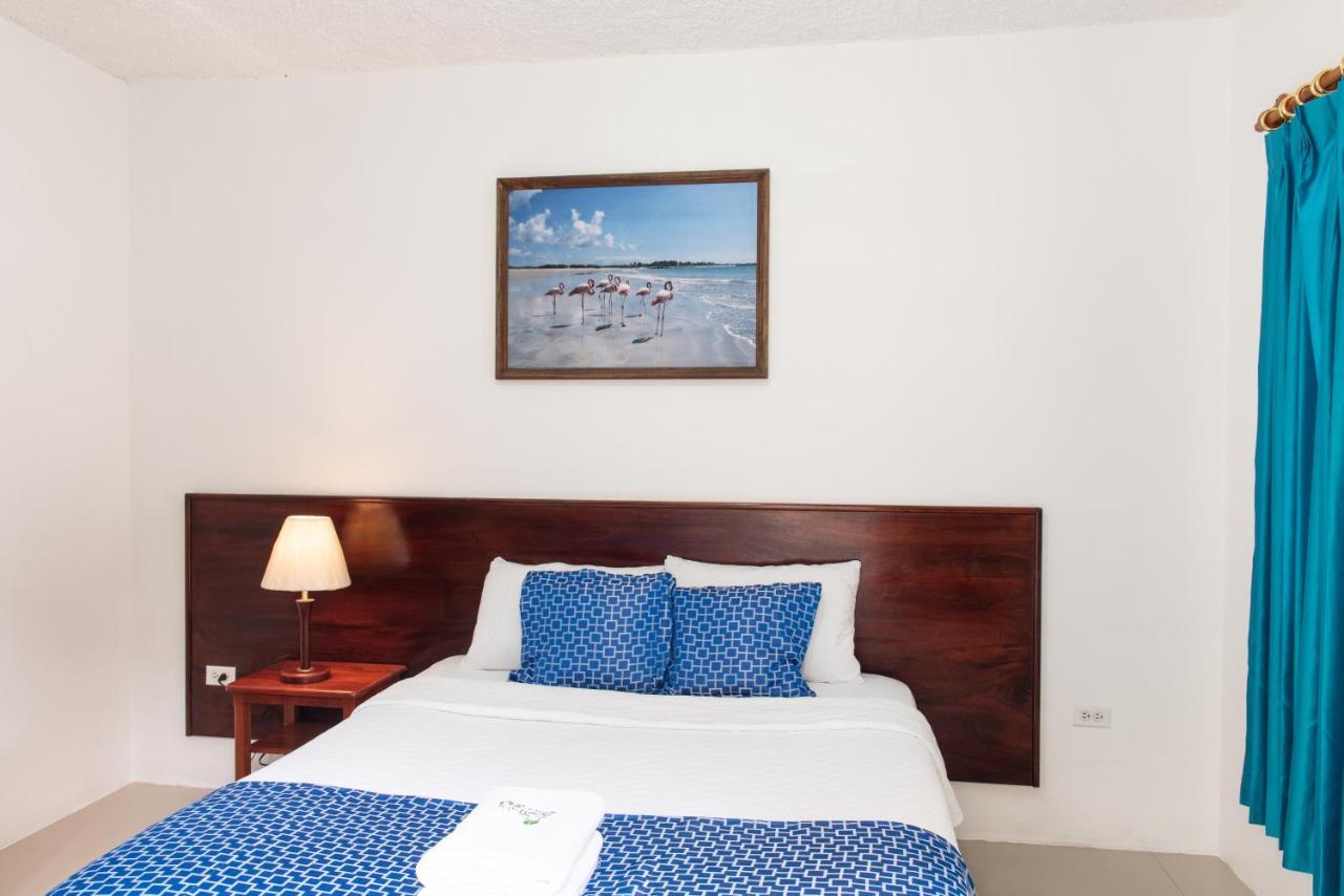 Hotel La Gran Tortuga - ᯤ Starlink Puerto Villamil Kültér fotó