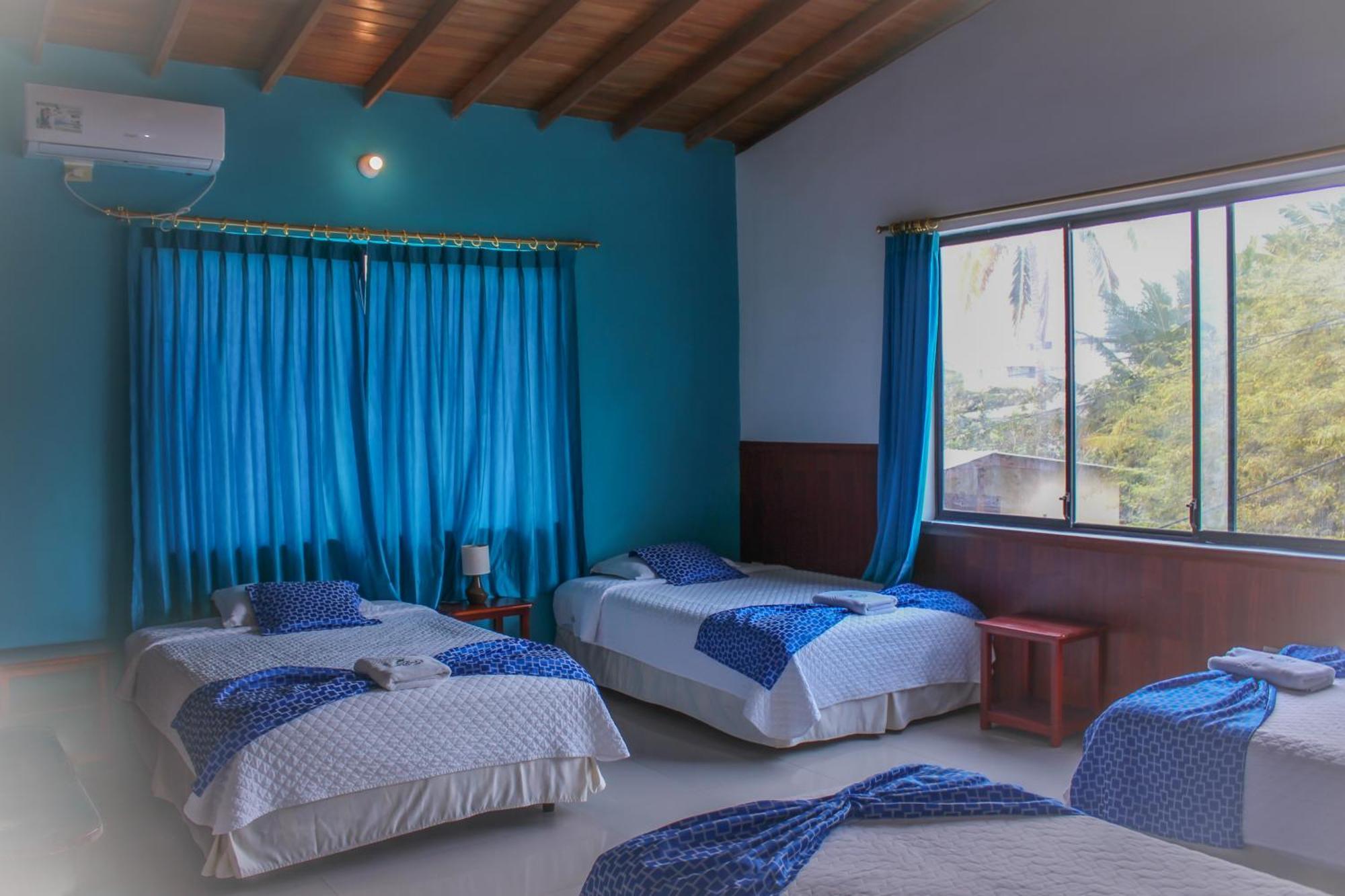 Hotel La Gran Tortuga - ᯤ Starlink Puerto Villamil Kültér fotó